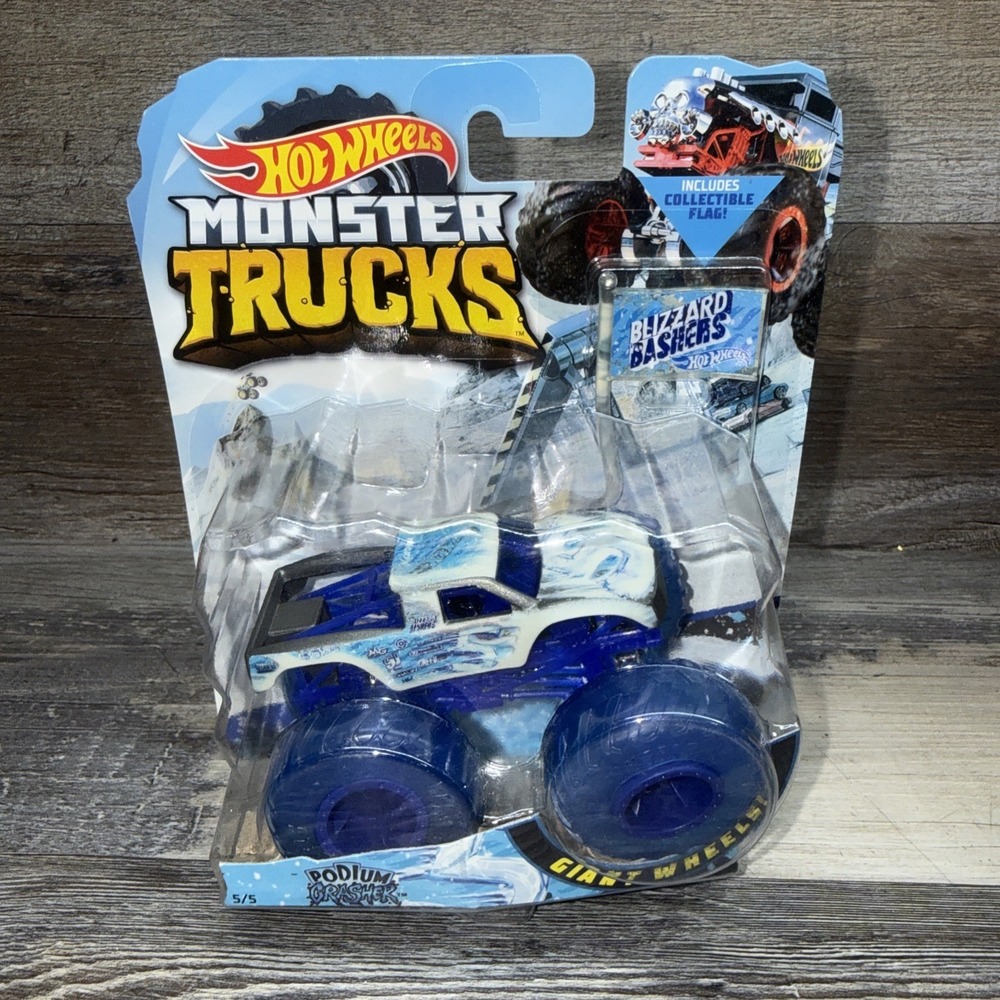 2019 Hot Wheels Monster Trucks Blizzard Bashers Podium Crasher